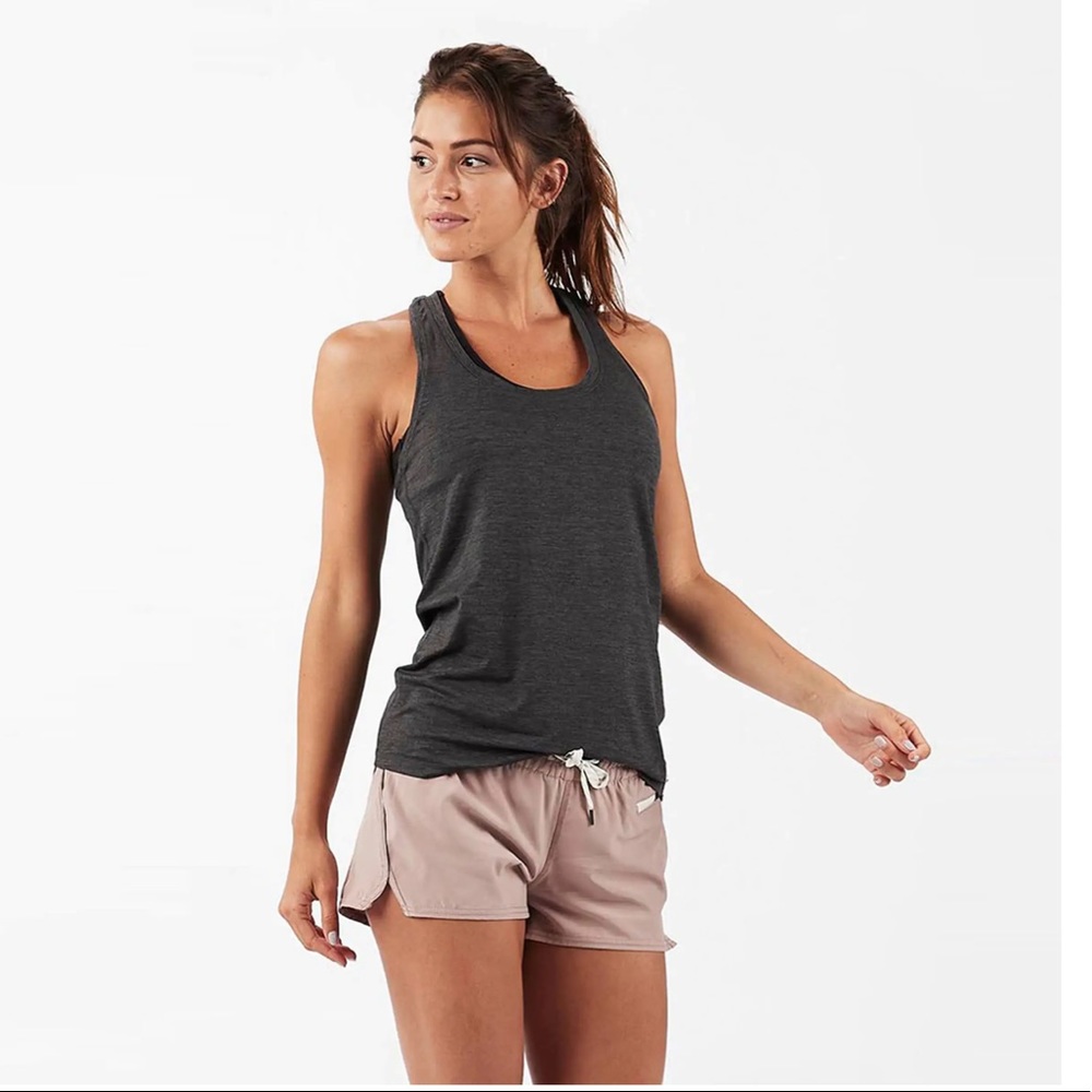 Vuori Lux Performance Tank